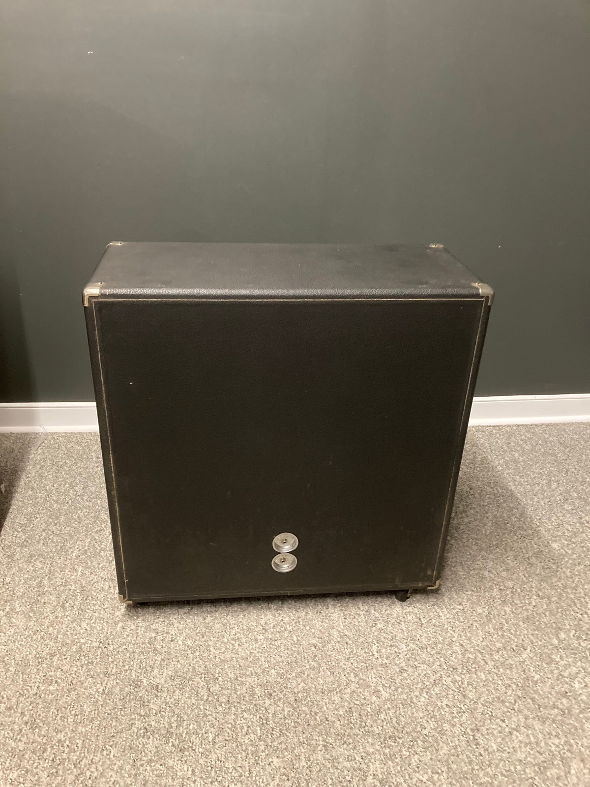 4x12 Speaker Cabinet Used with wheels, delivering powerful sound and great tone. Available for local pickup at Guitars on Main.