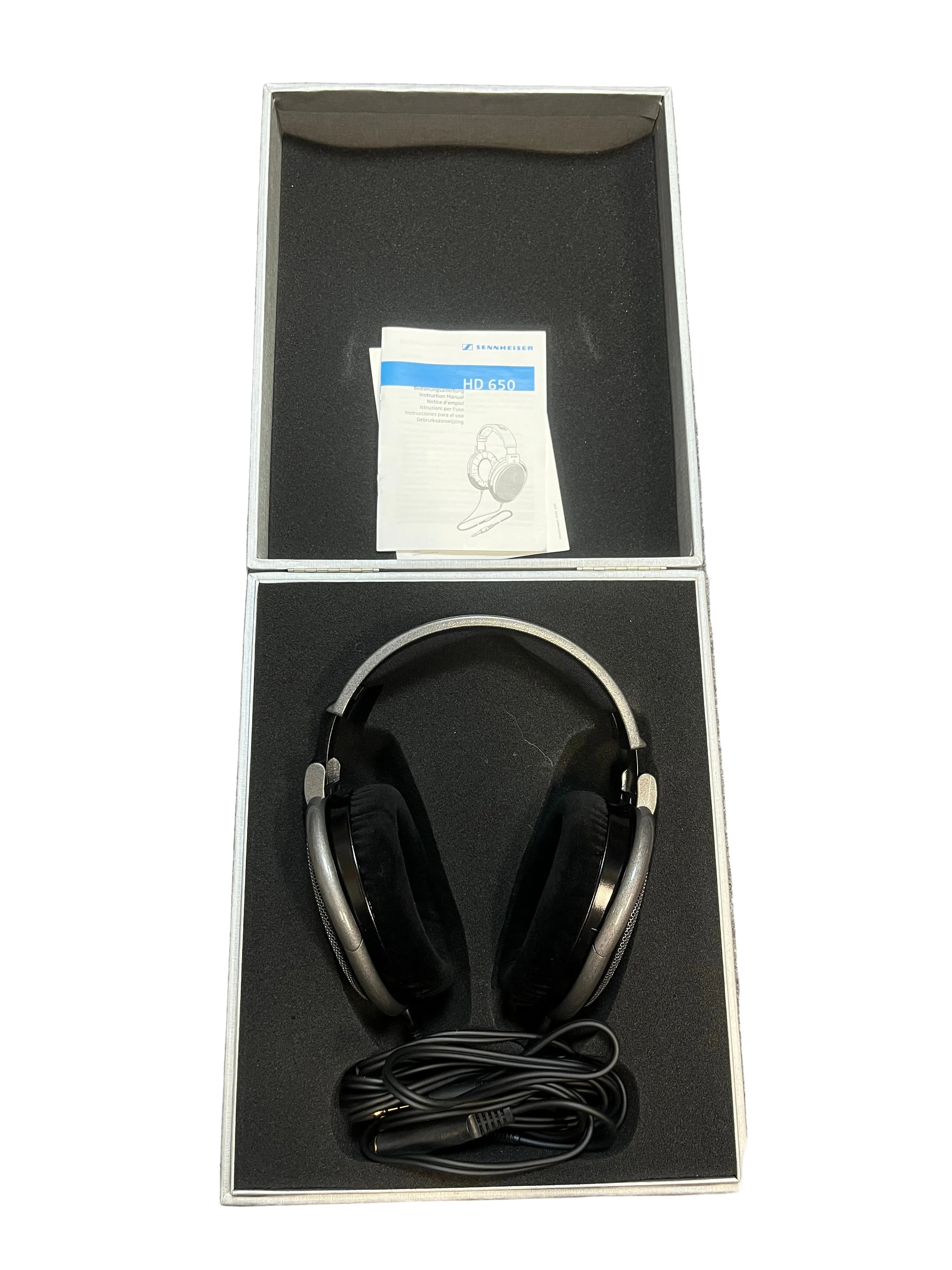Sennheiser HD 650 Reference Headphones – Preowned Excellent Condition