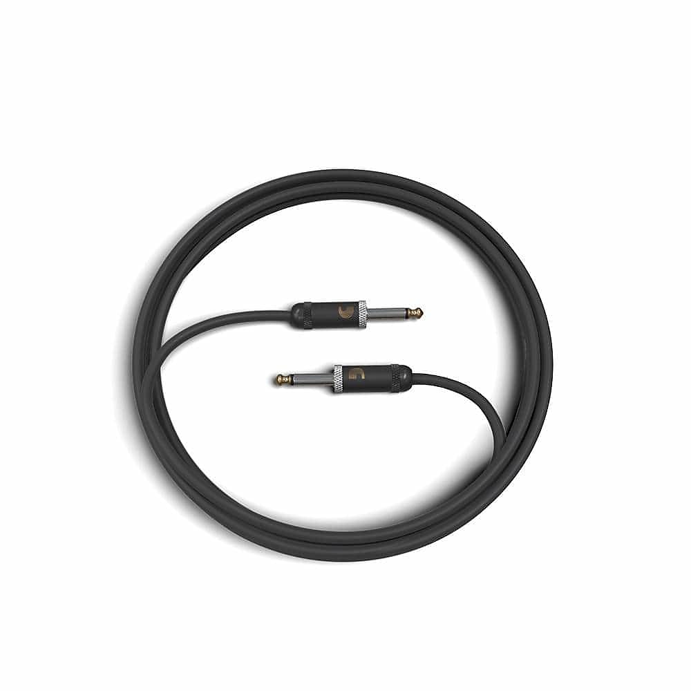 D&#39;Addario Planet Waves American Stage Instrument Cable 20 ft with high-quality plugs and oxygen-free copper conductor for exceptional signal transfer and uncolored tone.