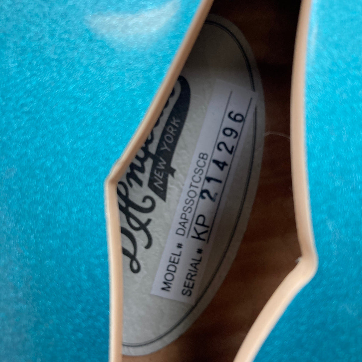 D&#39;Angelico Premier SS Semi-Hollow Guitar (consign)