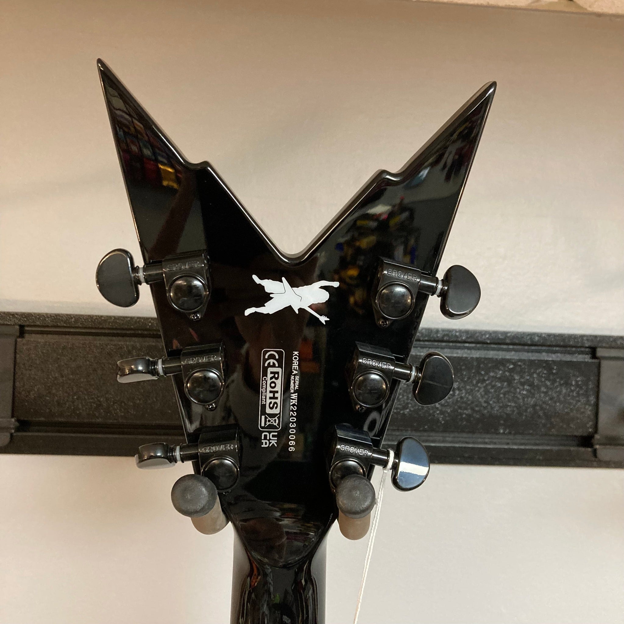 Dean Dime Razorback Rust Guitar w/Case - Guitars on Main