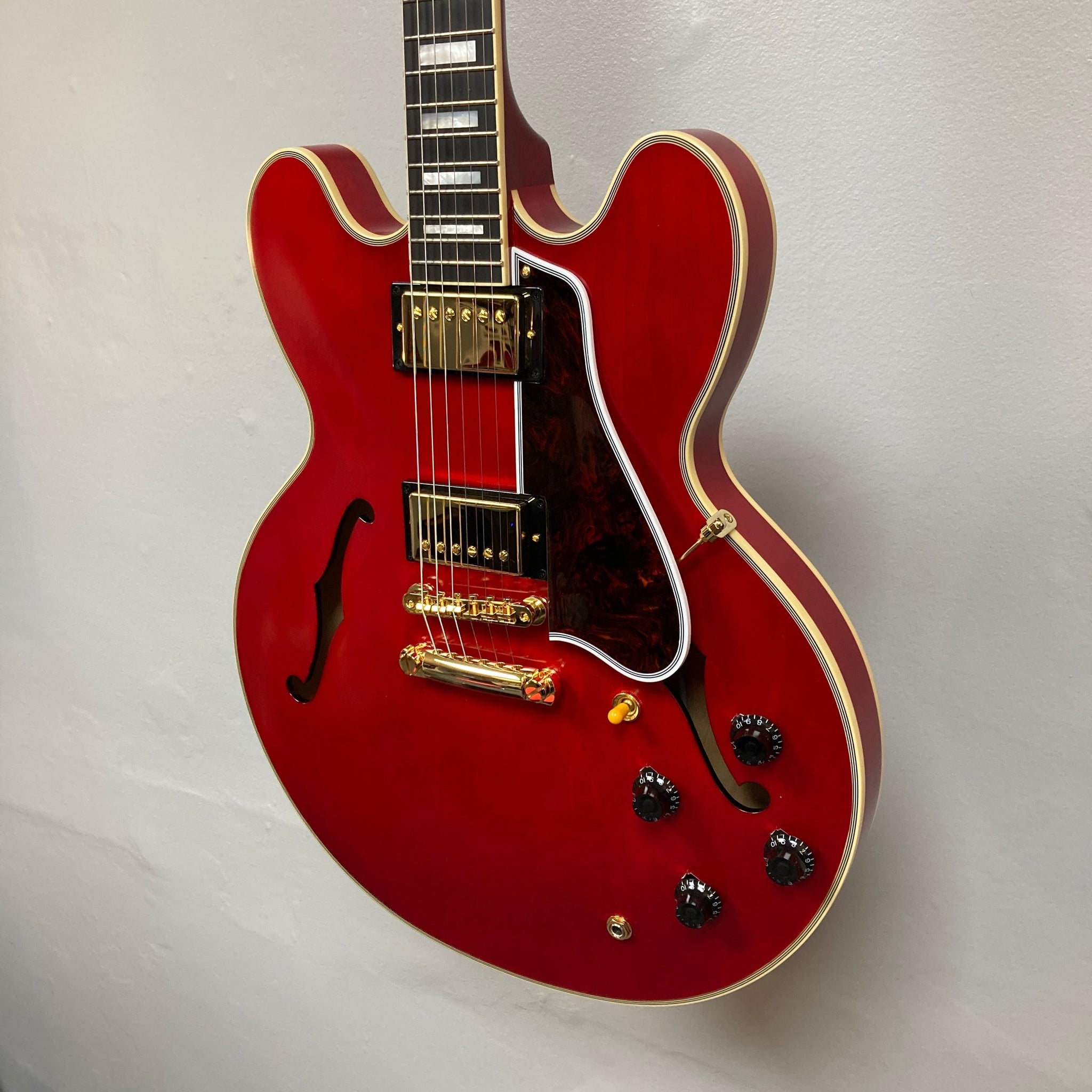 ギター Epiphone 1959 ES-355 Cherry Red Epiphone 1959 ES-355 Semi-Hollow Electric Guitar Cherry Red