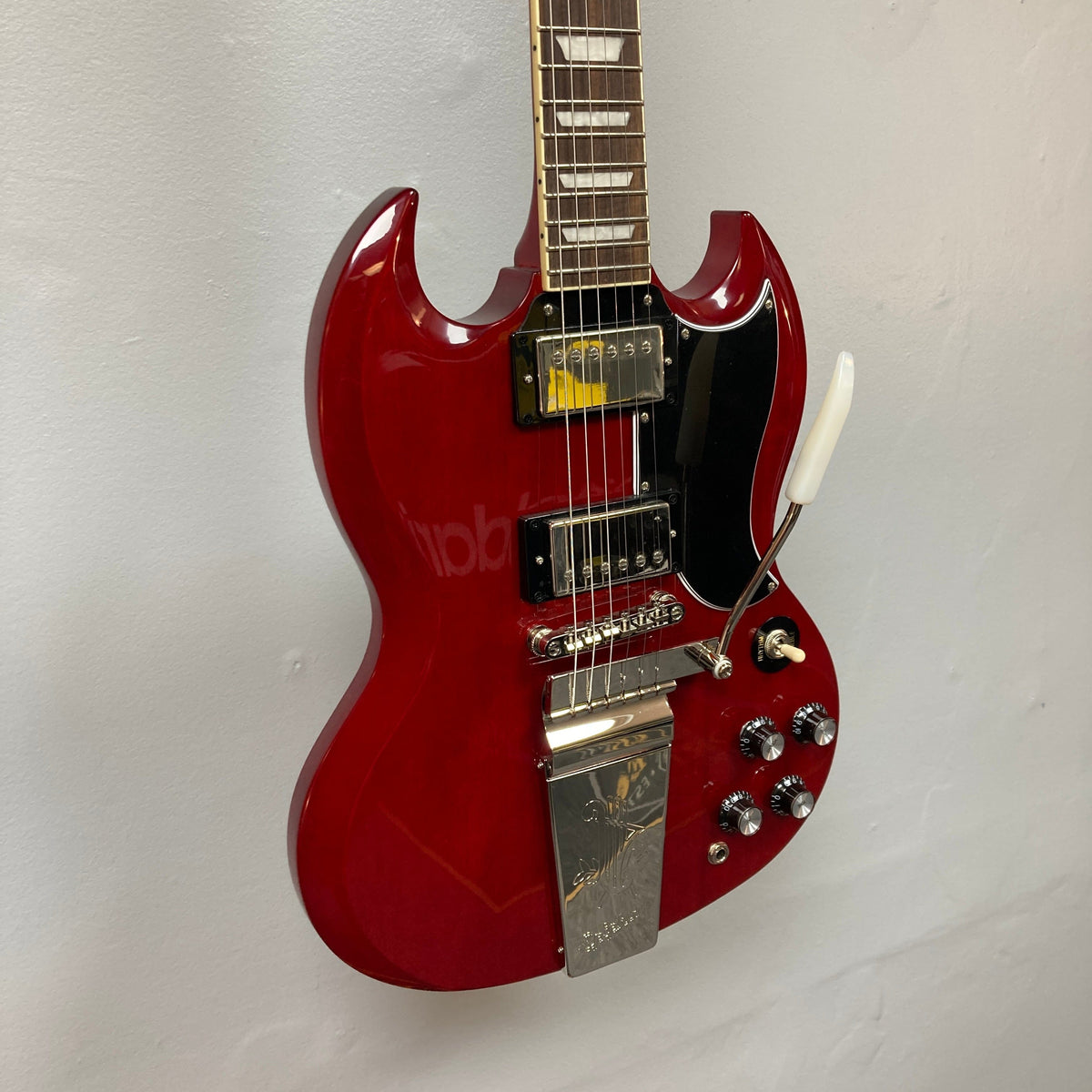 Epiphone SG Standard &#39;61 Maestro Vibrola Vintage Cherry