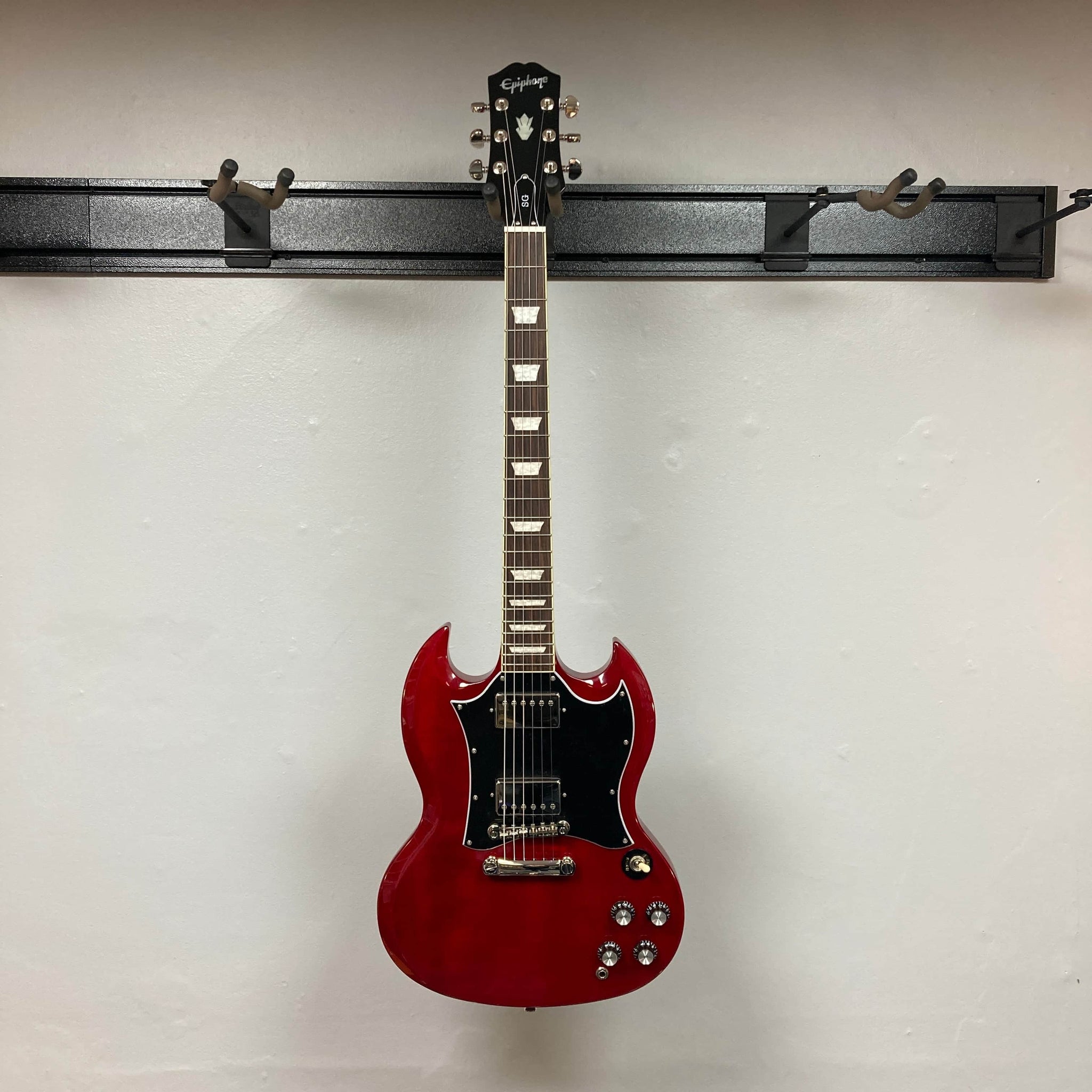 ギター Epiphone SG Standard 60S Vintage Cherry Epiphone SG Standard 60s - Vintage Cherry - The Music Den