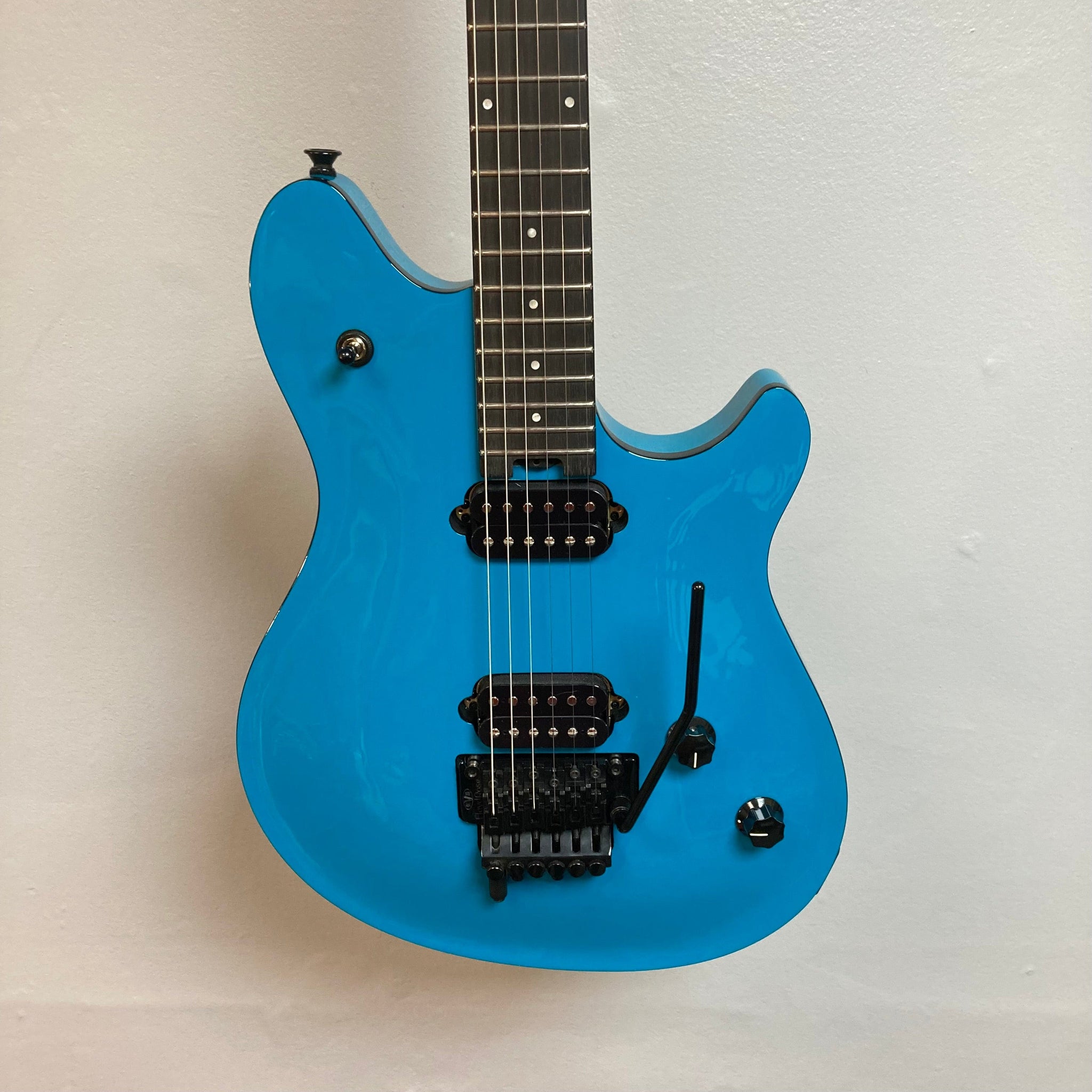 EVH Wolfgang Special Miami Blue Refurb