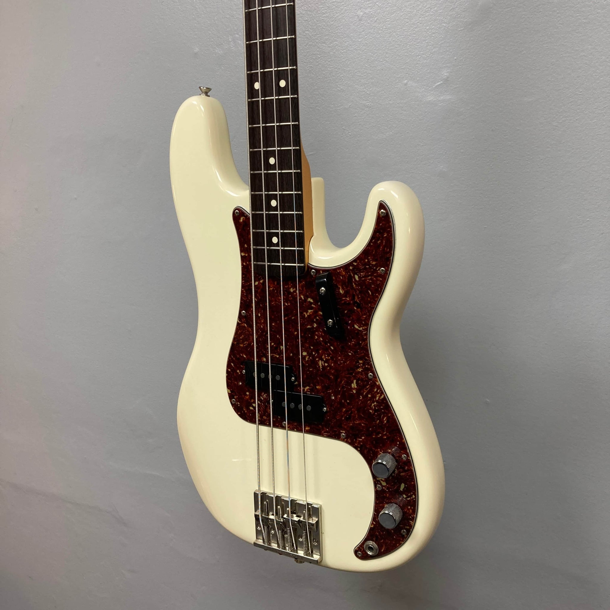 2005 Fender '62 Precision Bass AVRI | Olympic White