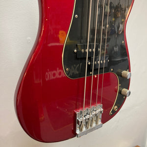Fender Nate Mendel Precision Bass Candy Apple Red w/Tweed Case Used