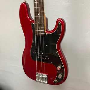 Fender Nate Mendel Precision Bass Candy Apple Red w/Tweed Case Used