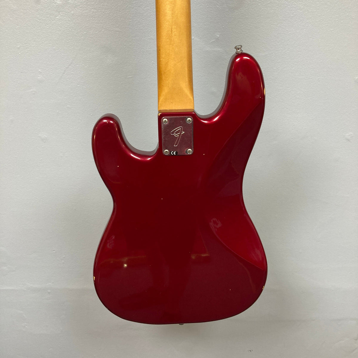Fender Nate Mendel Precision Bass Candy Apple Red w/Tweed Case Used
