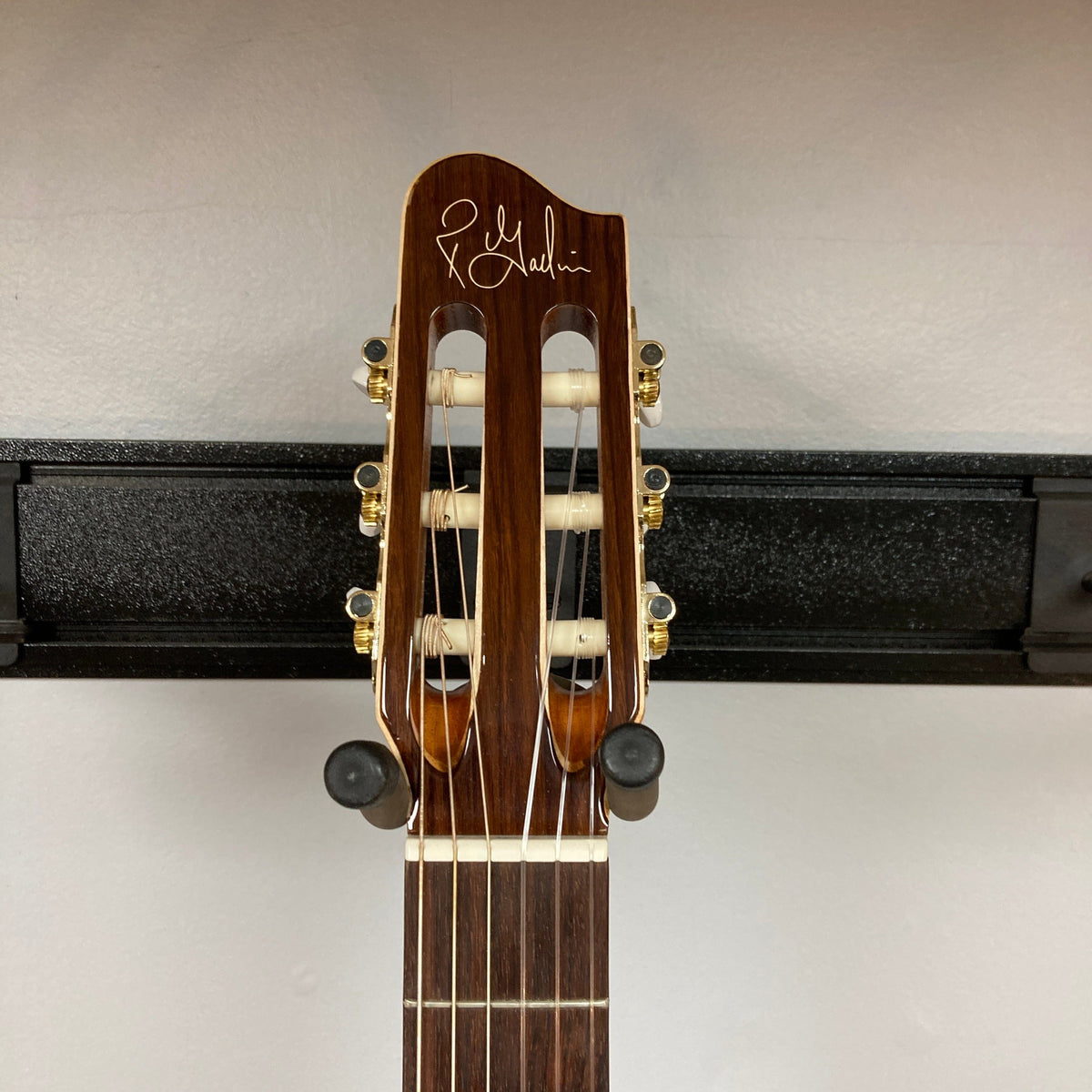 Godin Concert CW Clasica II Nylon String Guitar (consign)