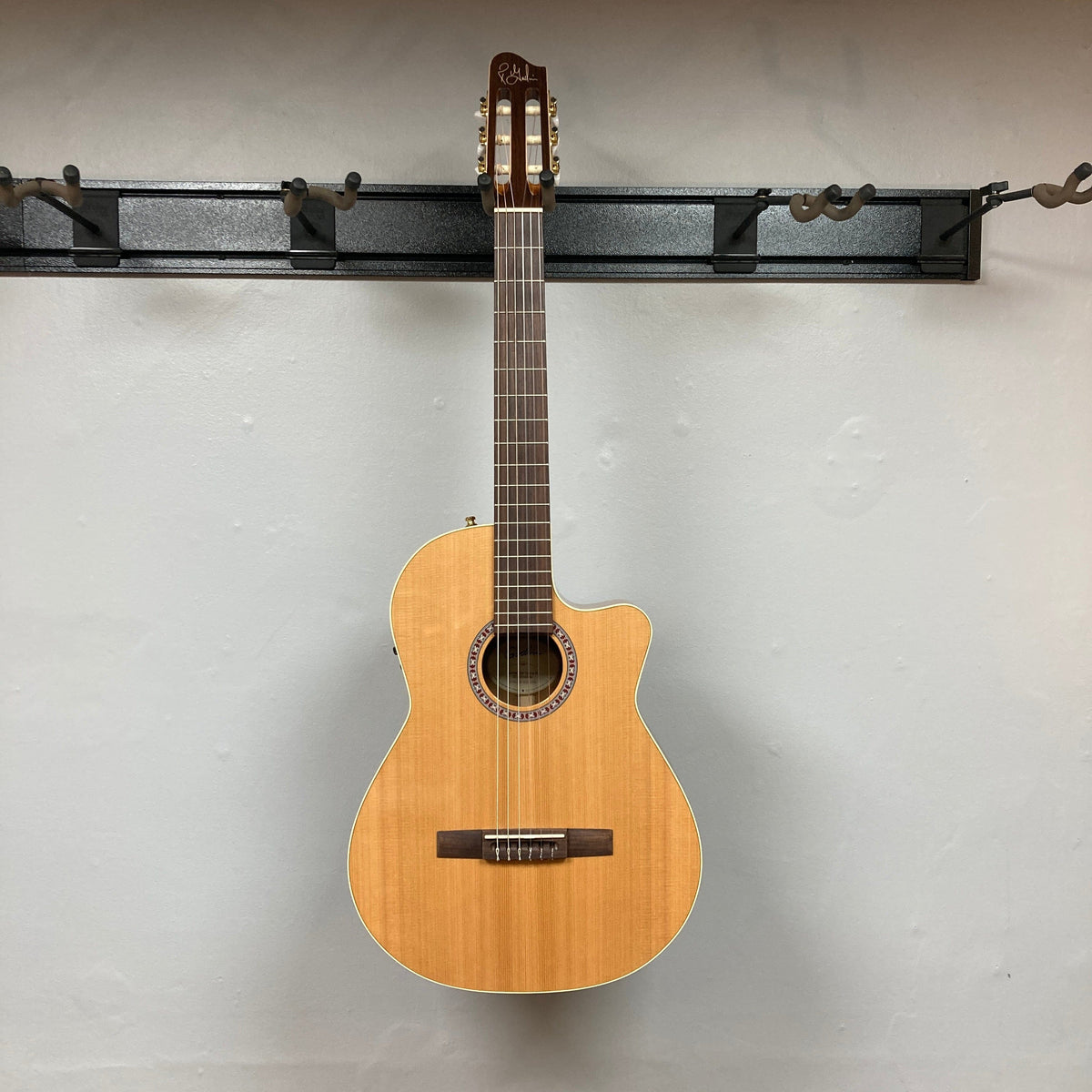 Godin Concert CW Clasica II Nylon String Guitar (consign)