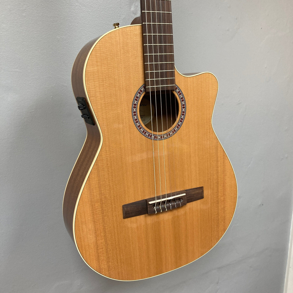 Godin Concert CW Clasica II Nylon String Guitar (consign)