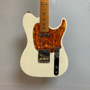 Godin Stadium Pro Ozark Cream MN Electric Guitar with TV Jones Starwood and Lollar T Special pickups, maple neck, and high-gloss finish.