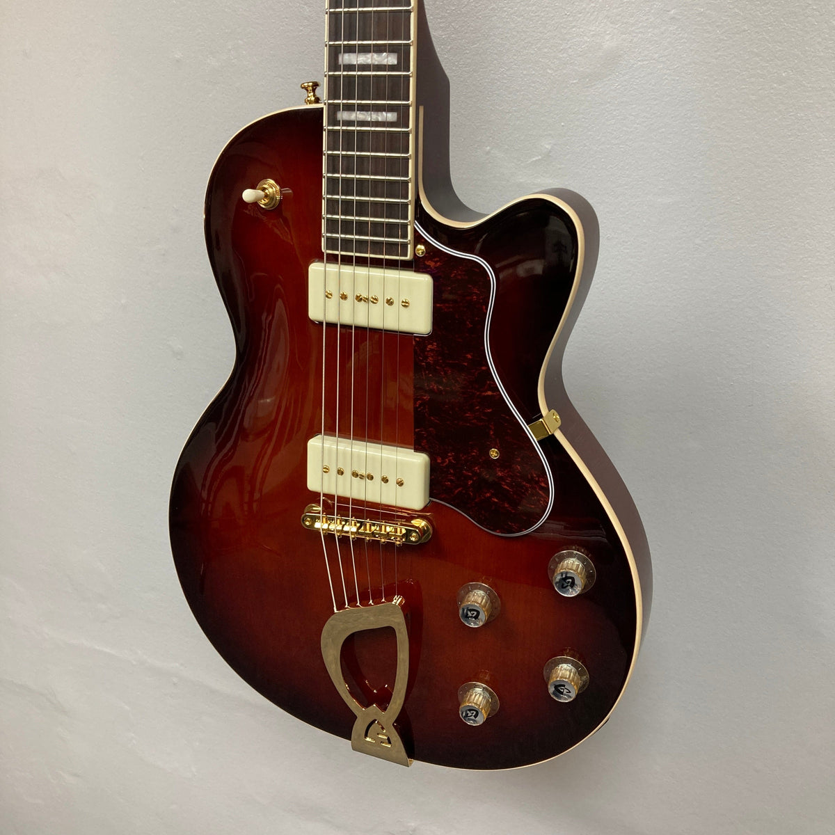 Guild Aristocrat P90 Consign