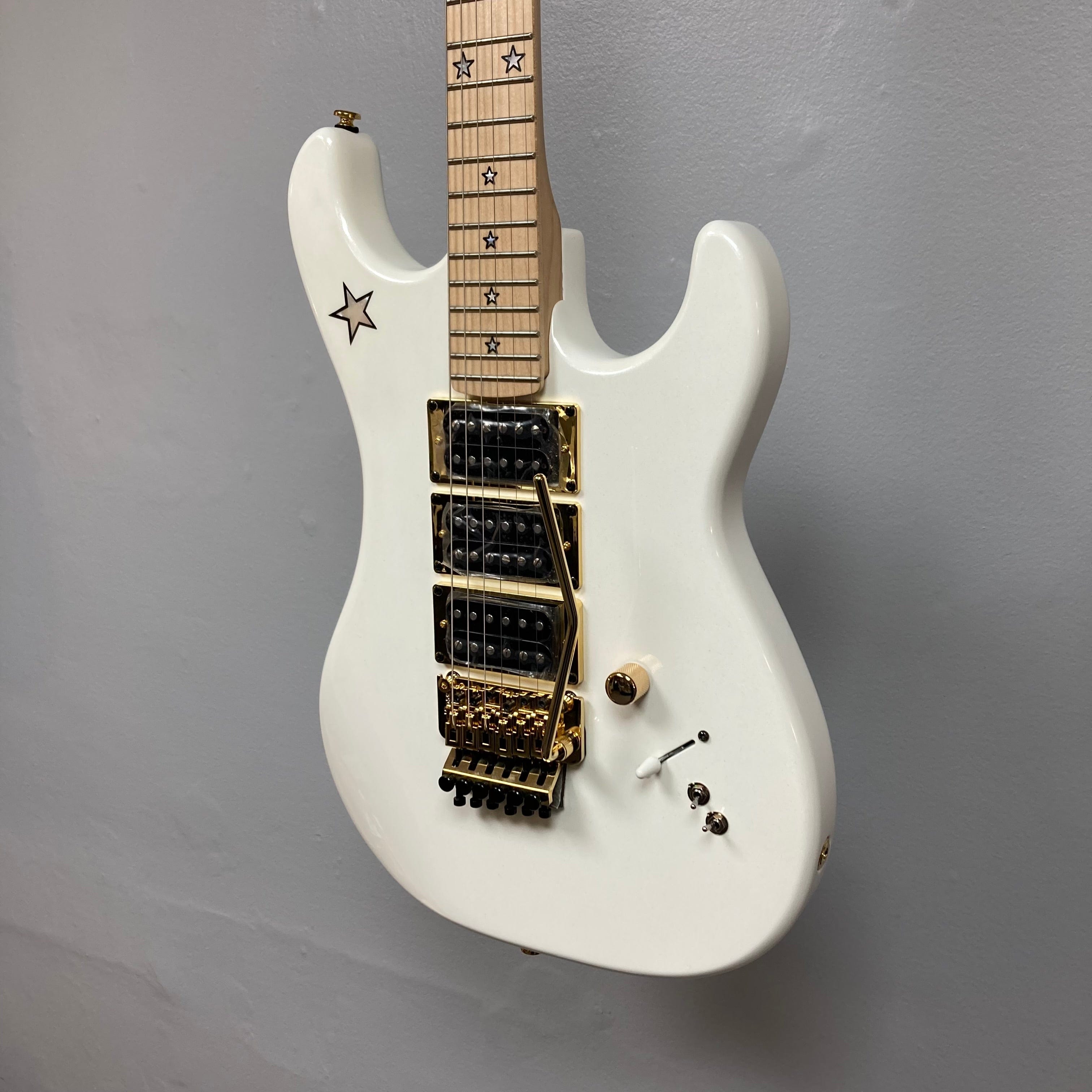 Kramer Jersey Star Pearl White: Ultimate Electric Guitar