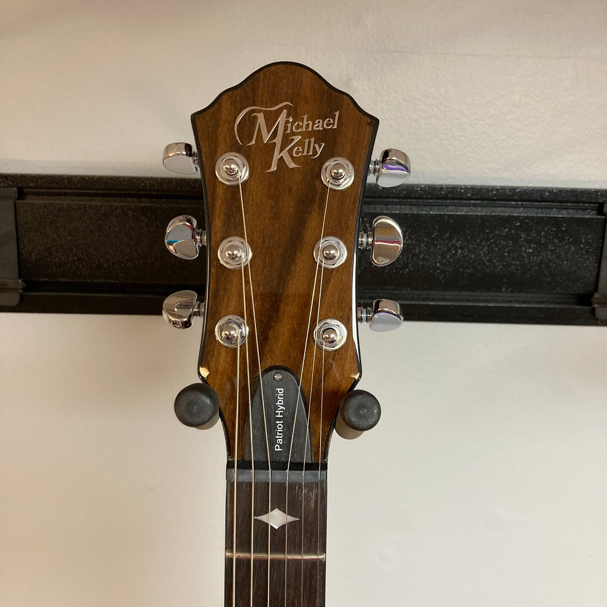 Michael Kelly Hybrid Patriot Striped Ebony Prototype