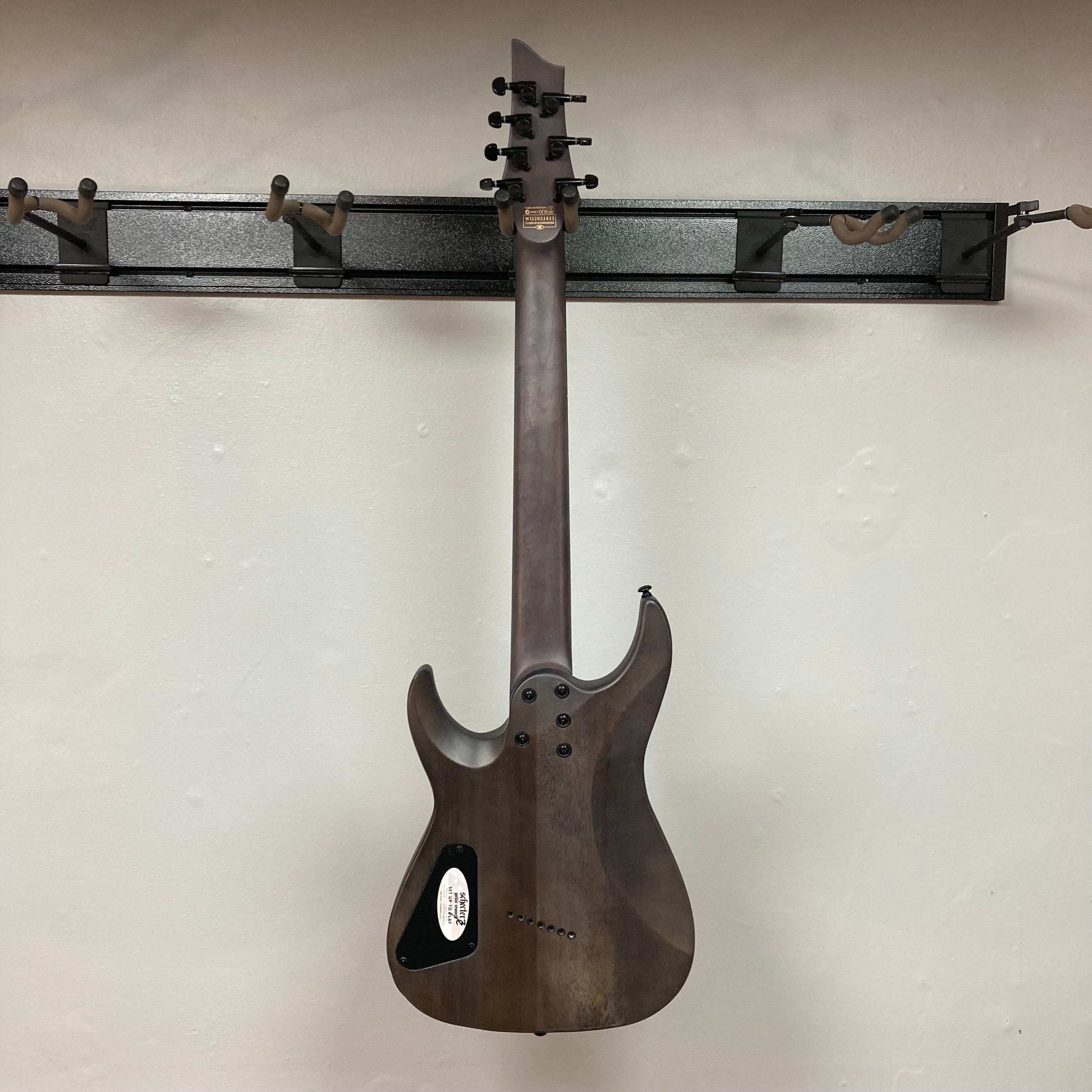 チェリーASY240 黒ラメ ハンマーヘッド G487 Schecter Omen Elite-7 Multiscale Guitar - Experience the Power