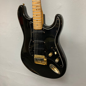 Schecter USA Super Strat 1983-1987 Black Gold