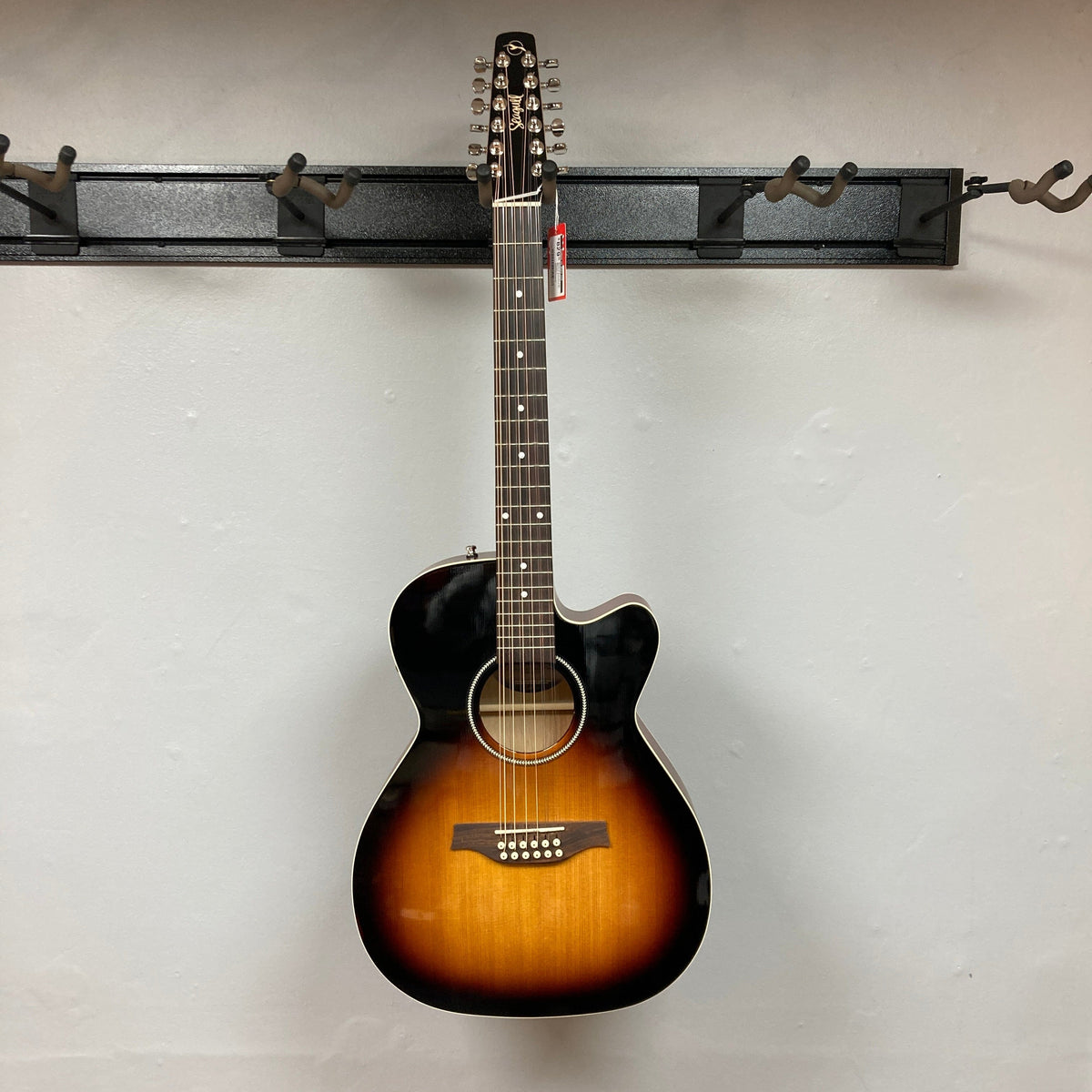 Seagull S12 CH CW Spruce Sunburst GT Presys II (consign/used)