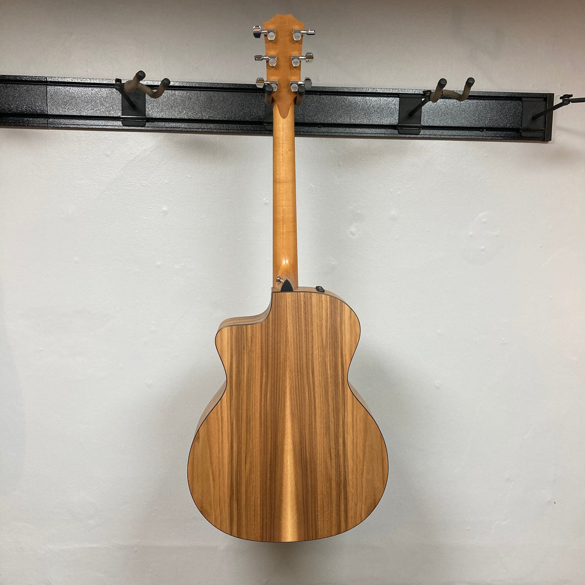 Taylor 114ce w/GigBag Used Consign
