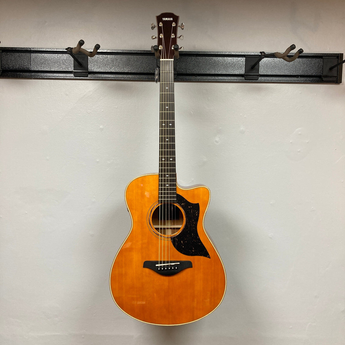 Yamaha AC5M ARE Concert Vintage Natural Made In Japan w/Case