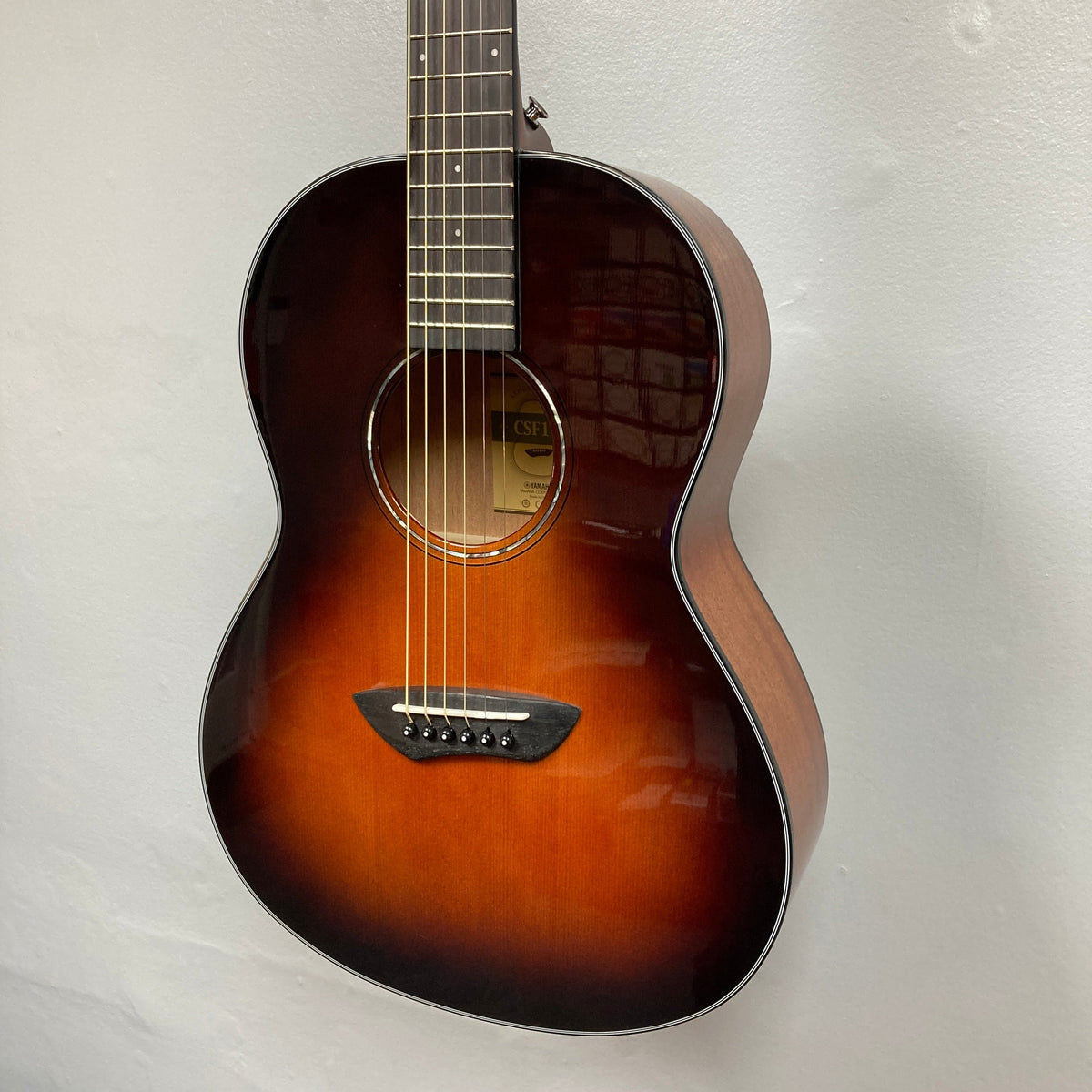 Yamaha CSF1M Parlor Tobacco Brown Sunburst w/Gigbag