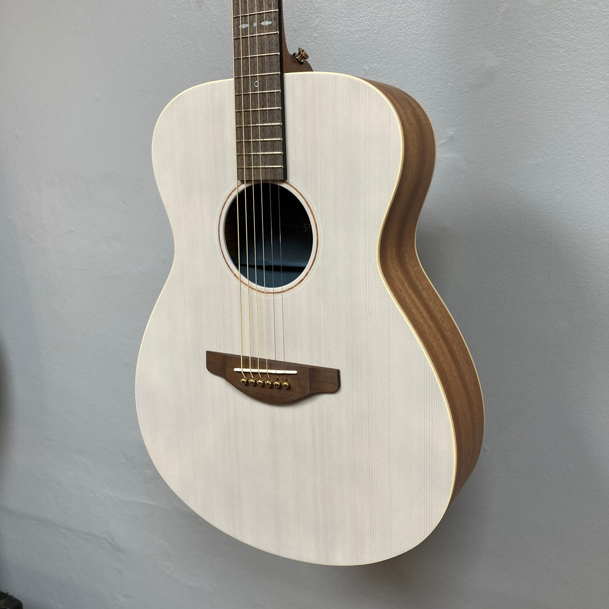 Yamaha Storia I Acoustic/Electric Guitar
