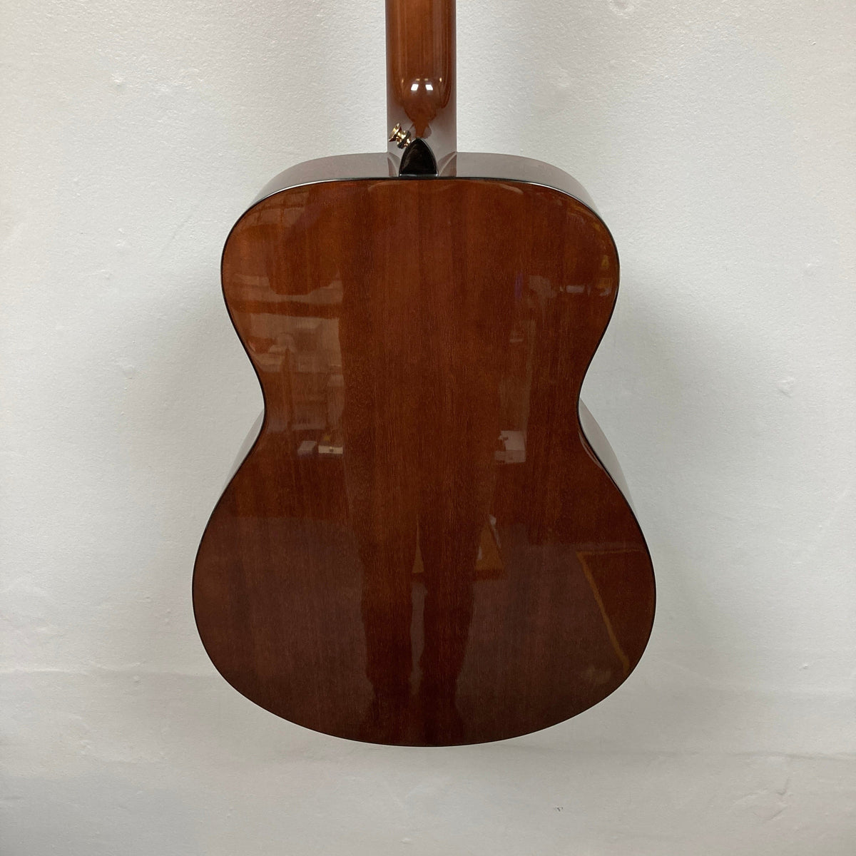 Yamaha Storia III Solid Mahogany Top Concert