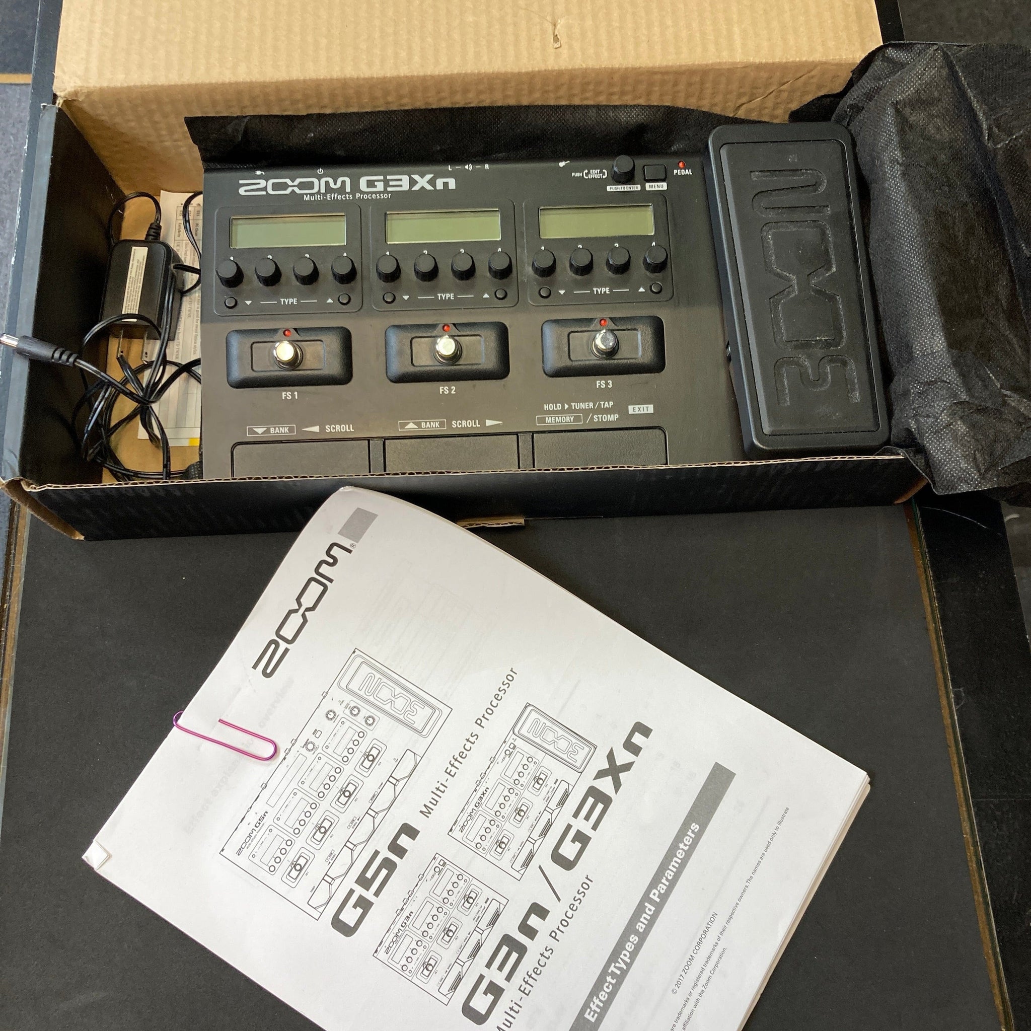 pedal zoom g3x Zoom G3X: Must-Have Guitar Processor with Advanced Effects