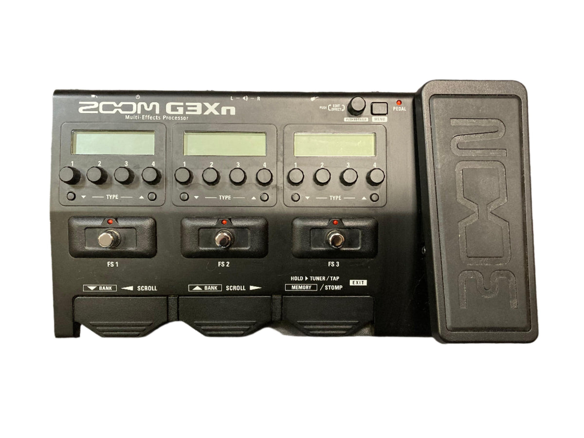 Zoom G3XN Guitar Multi Effects Processor USED, featuring buttons and switches for various controls.