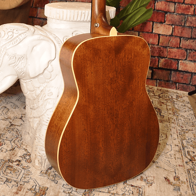 Bodhi BG10S Solid Spruce Top Concert Body Acoustic Guitar