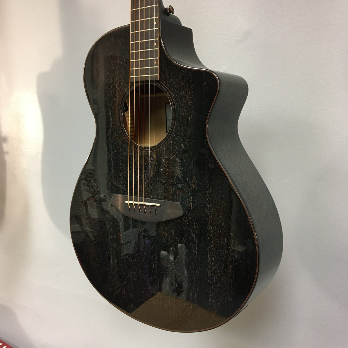 Breedlove Rainforest Abyss Concert LTD