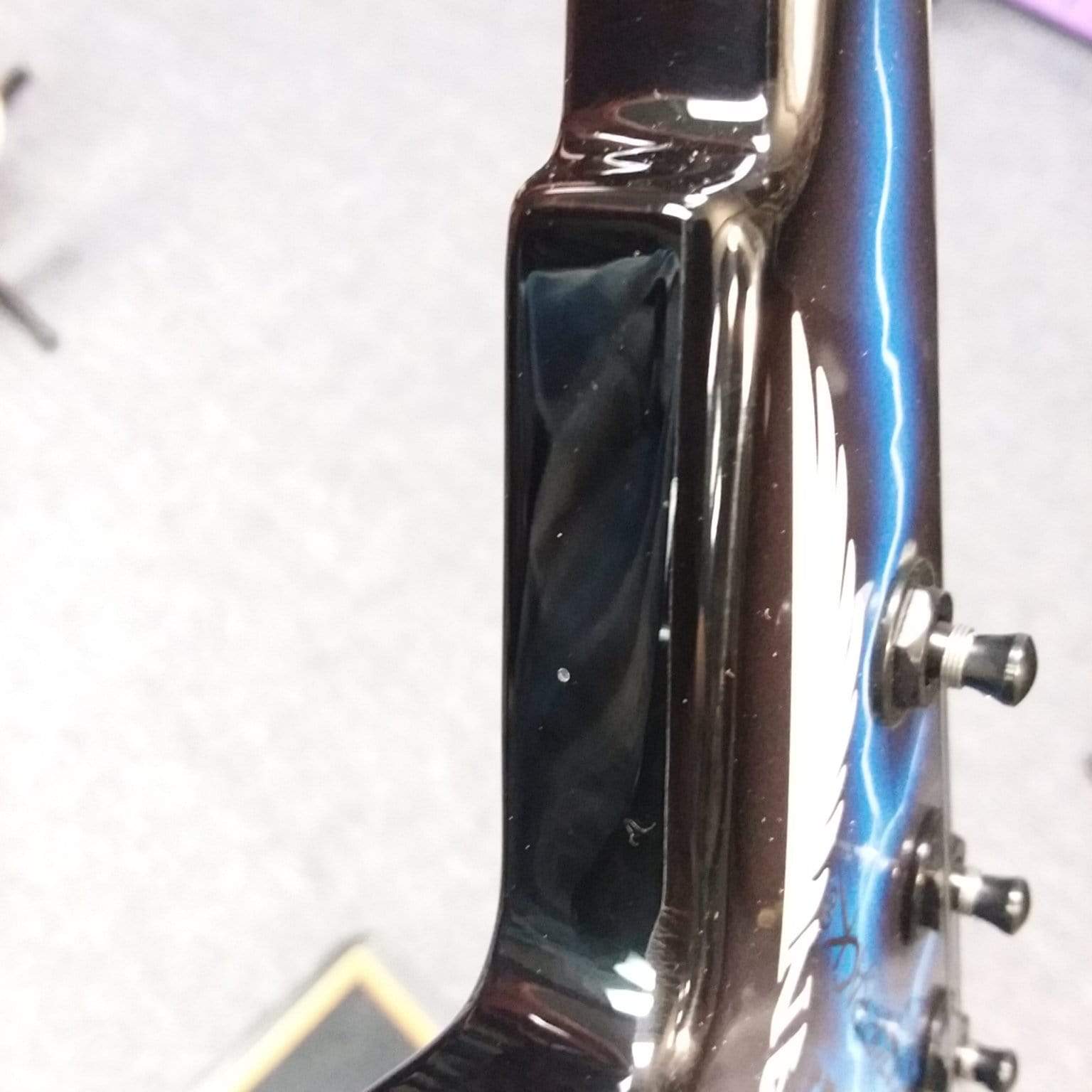 Dean Razorback Lightning Guitar with Gigbag - New - Guitars on Main