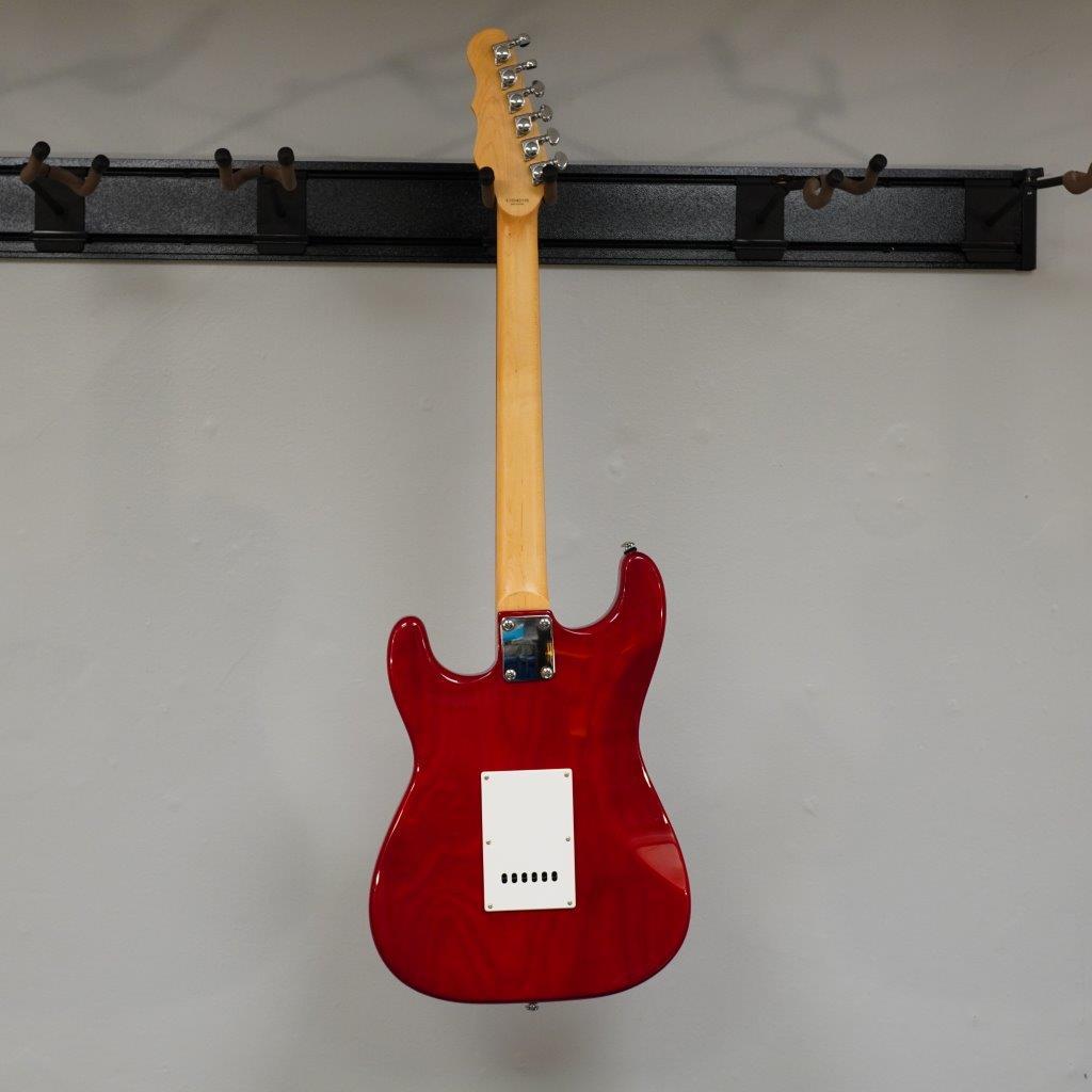 Dean Strat style Trans Red Used Guitars on Main