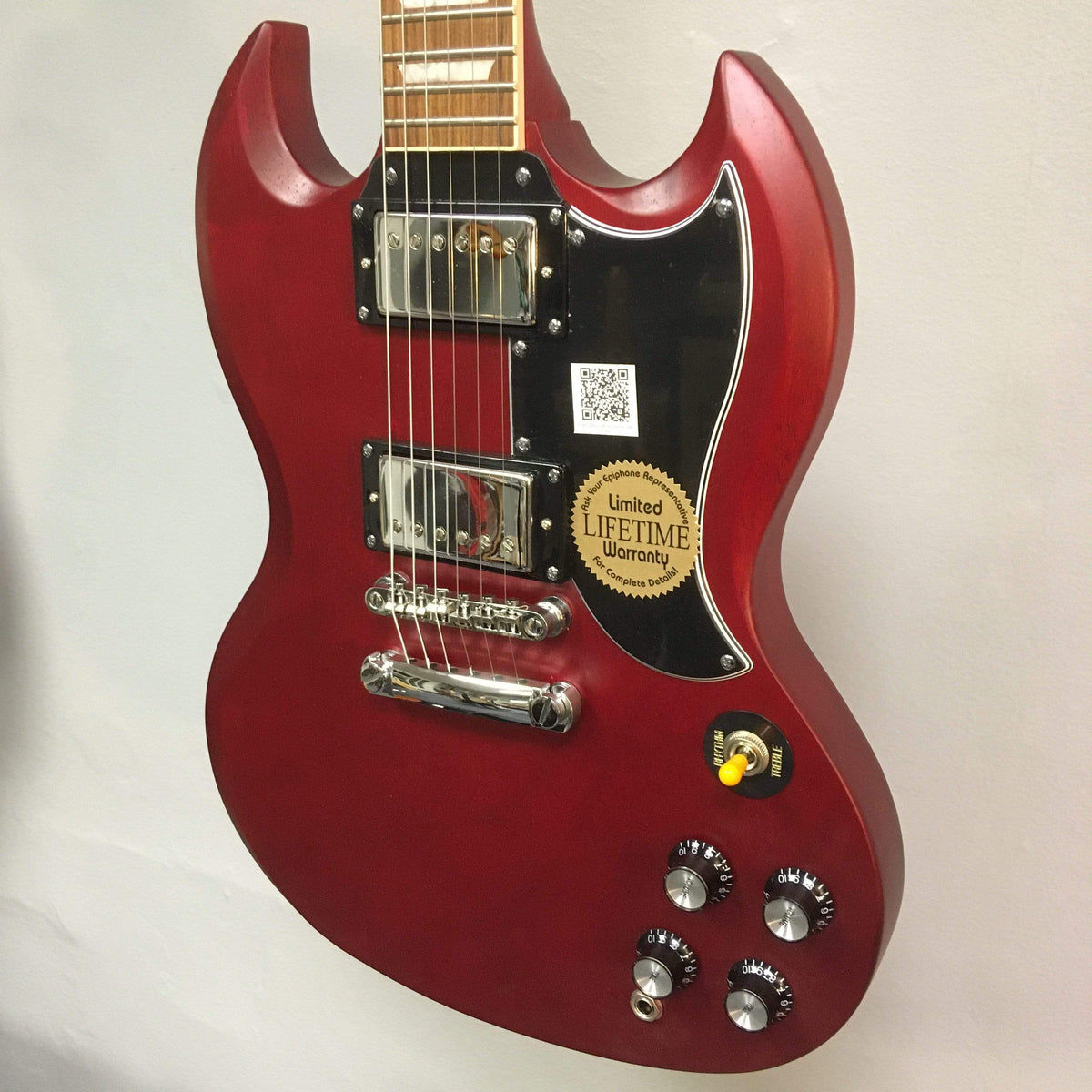 Epiphone Worn G-400 PRO Cherry Guitars on Main