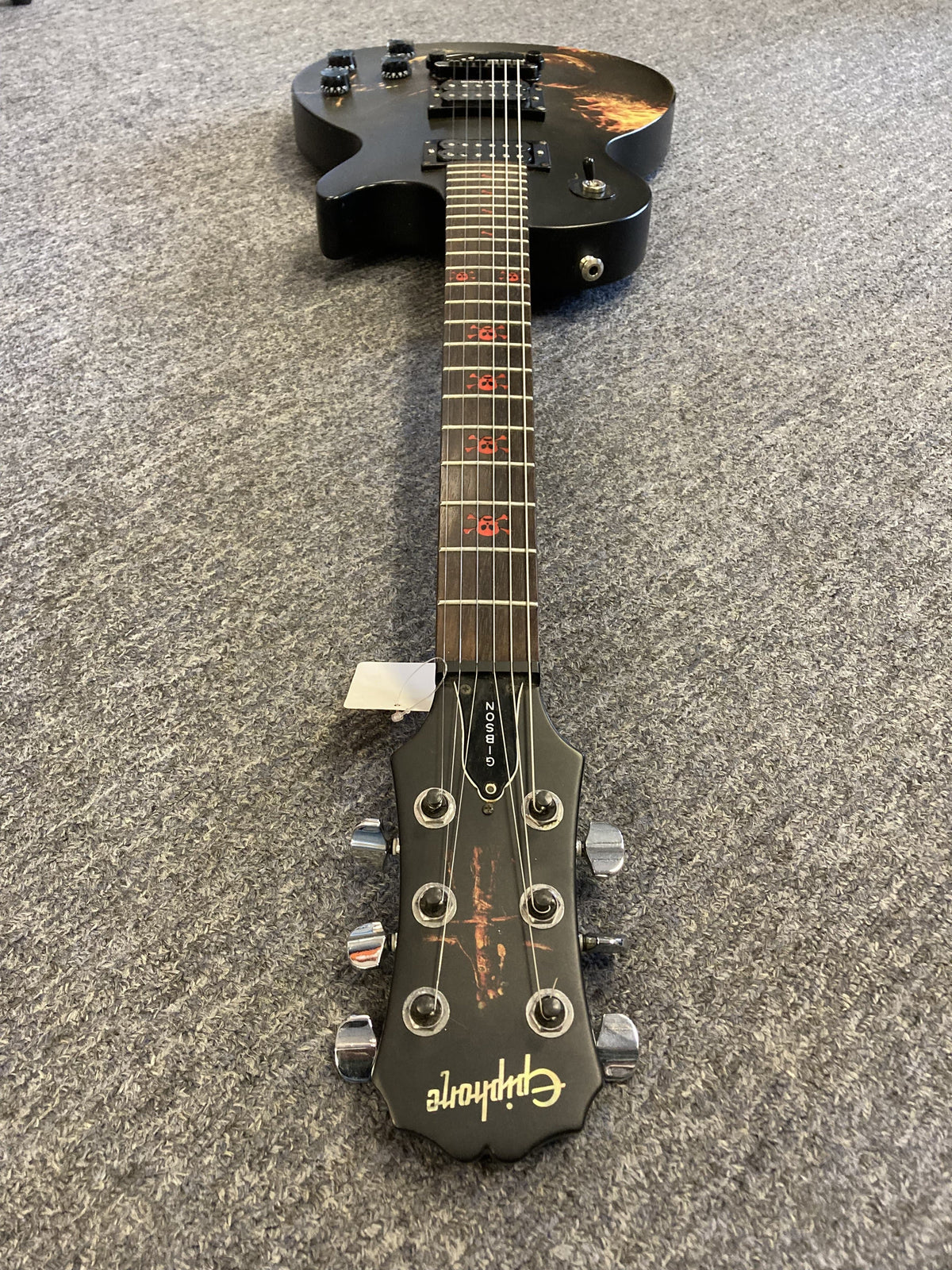 Epiphone Pirates of the Caribbean Les Paul Guitars on Main