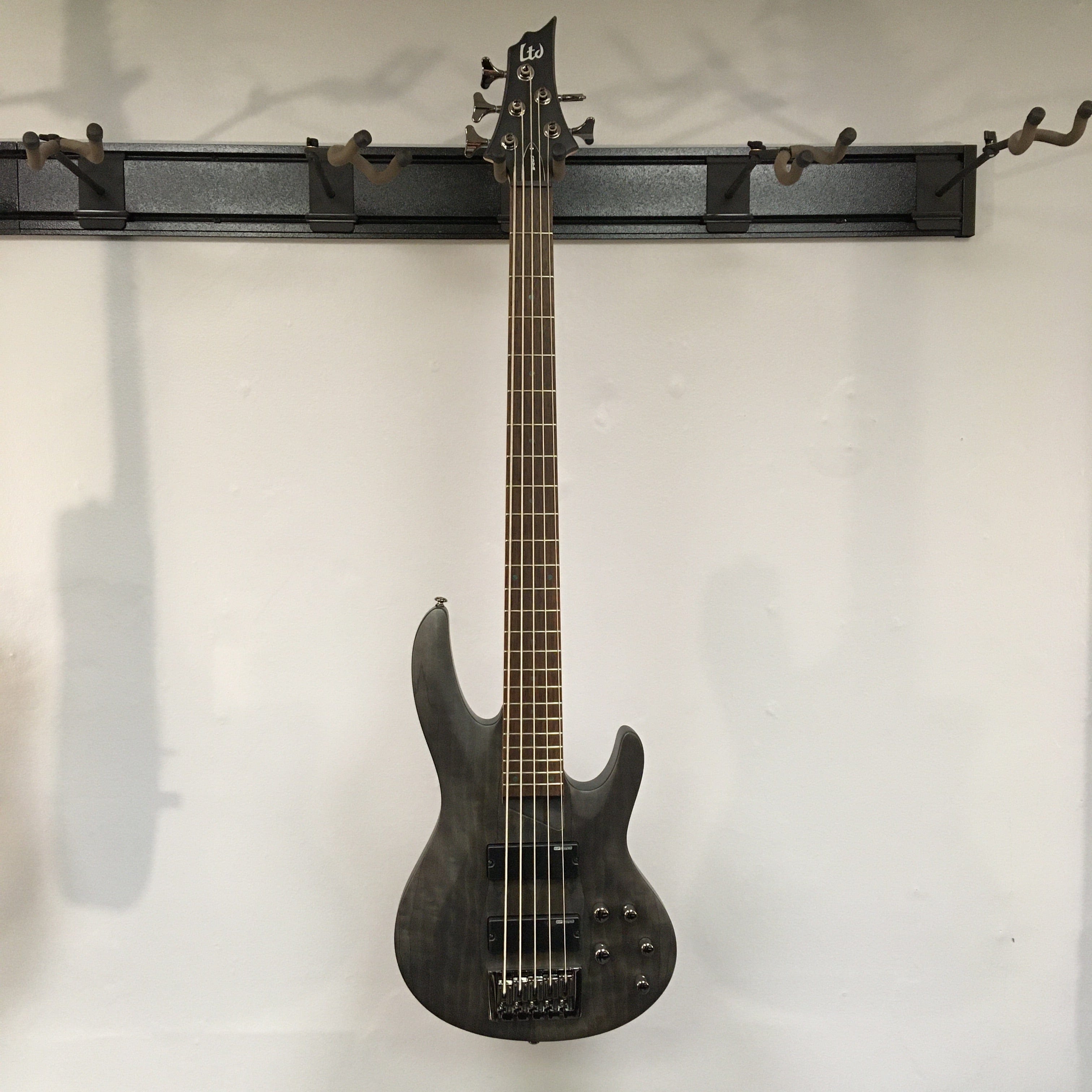 Ltd deals bass guitar