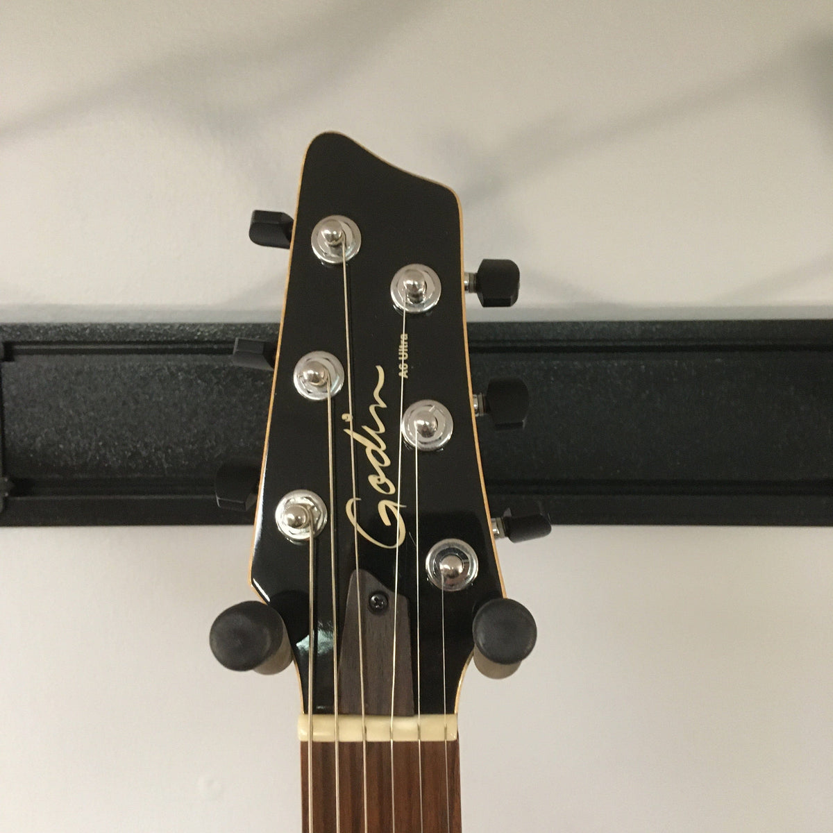 Godin A6 Ultra Natural SG w/Case Guitars on Main