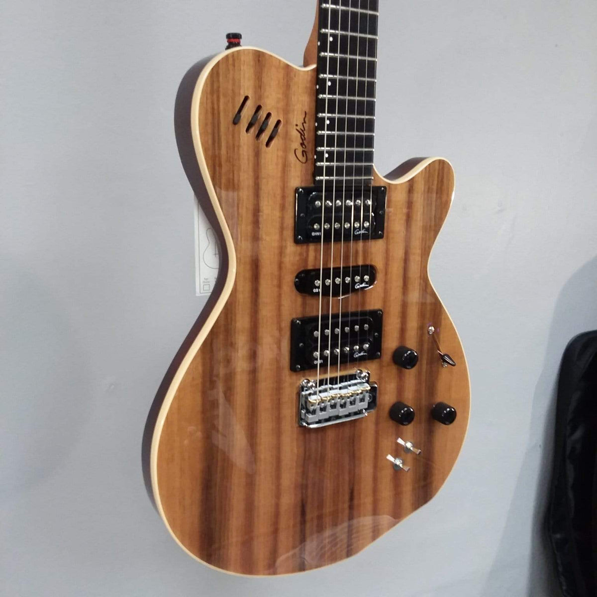 Godin  xtSA Koa LTD SF Guitars on Main