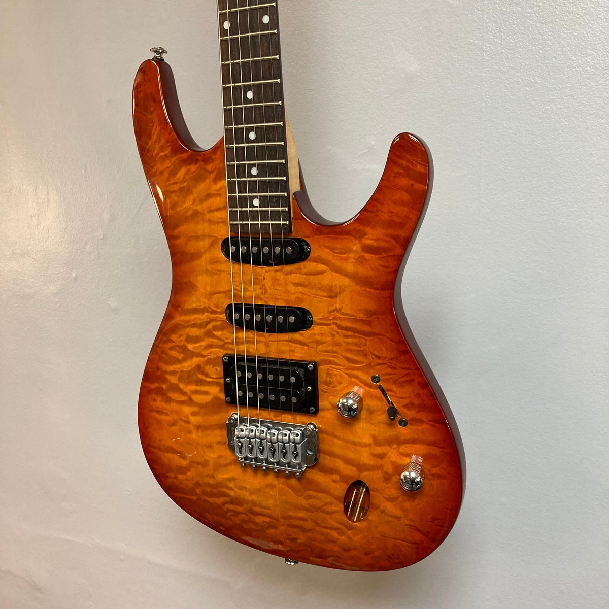 Ibanez SA Series Quilt Maple Amber Used