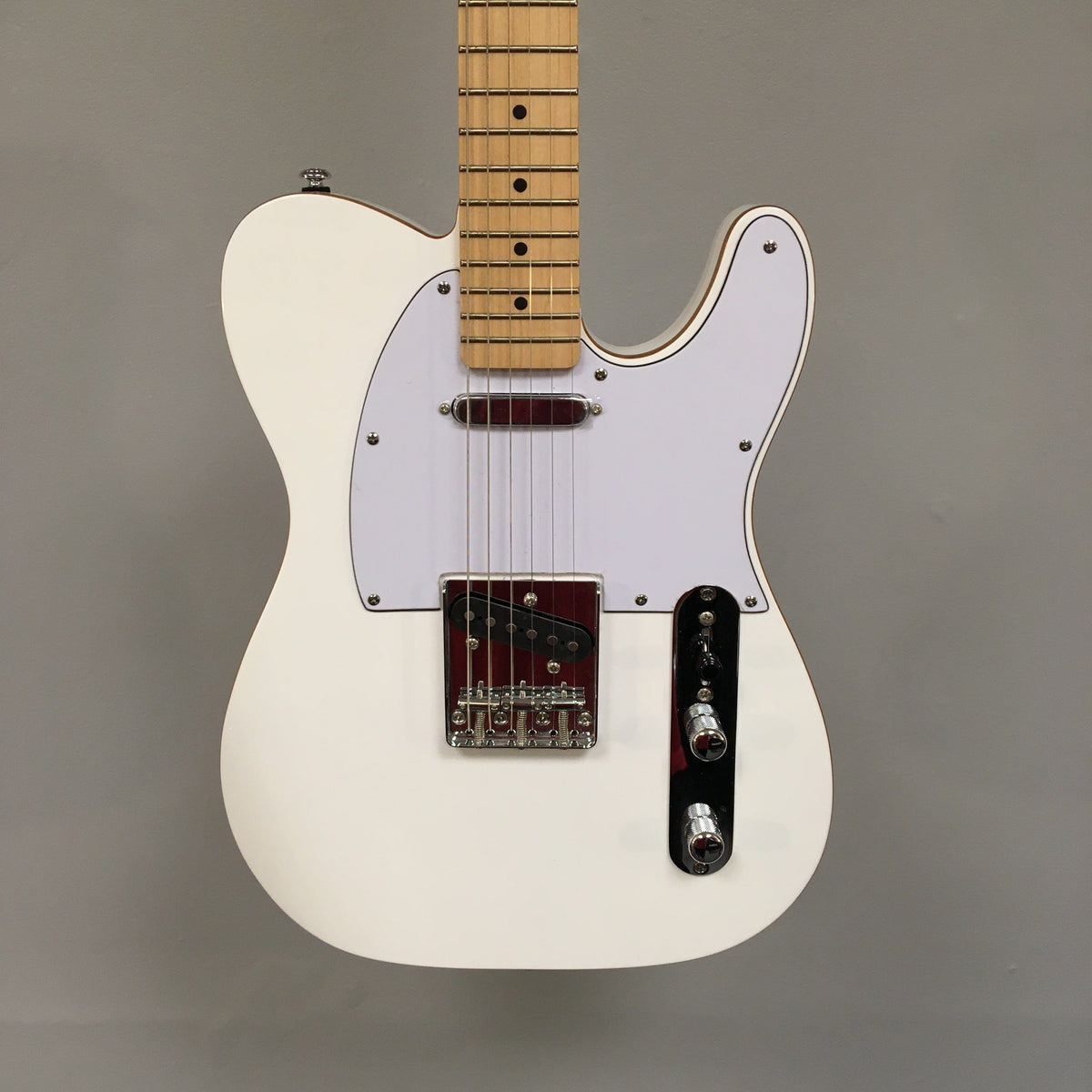 Michael Kelly 53 Gloss White Prototype Demo Guitars on Main