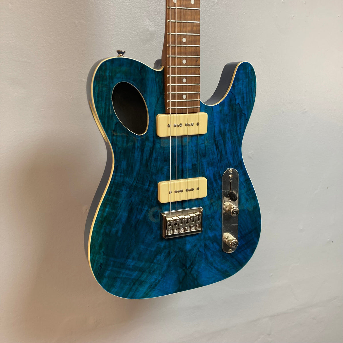 Michael Kelly Forte Port 59 Thinline Trans Blue