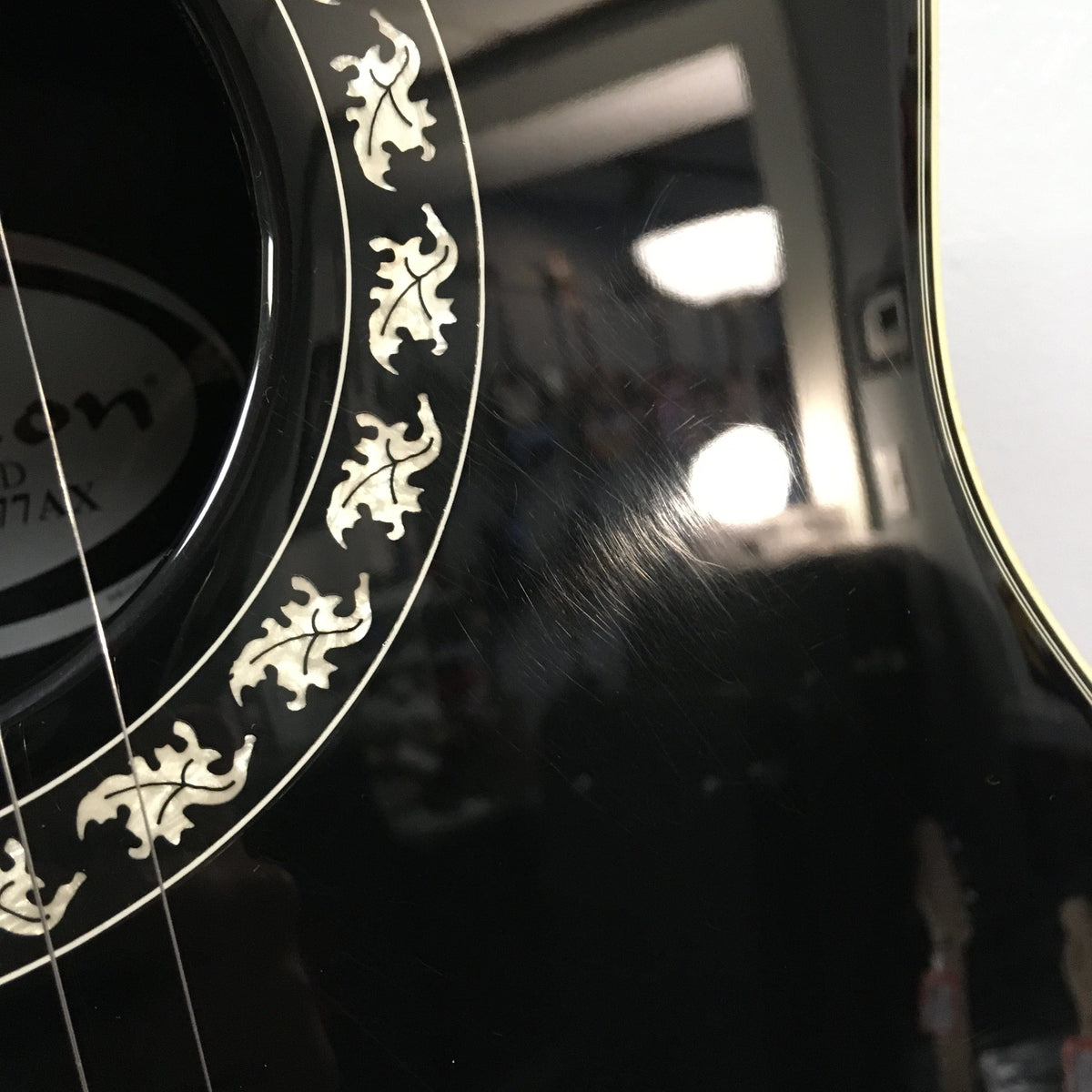 Ovation Legend 2077 AX Gloss Black Used Guitars on Main