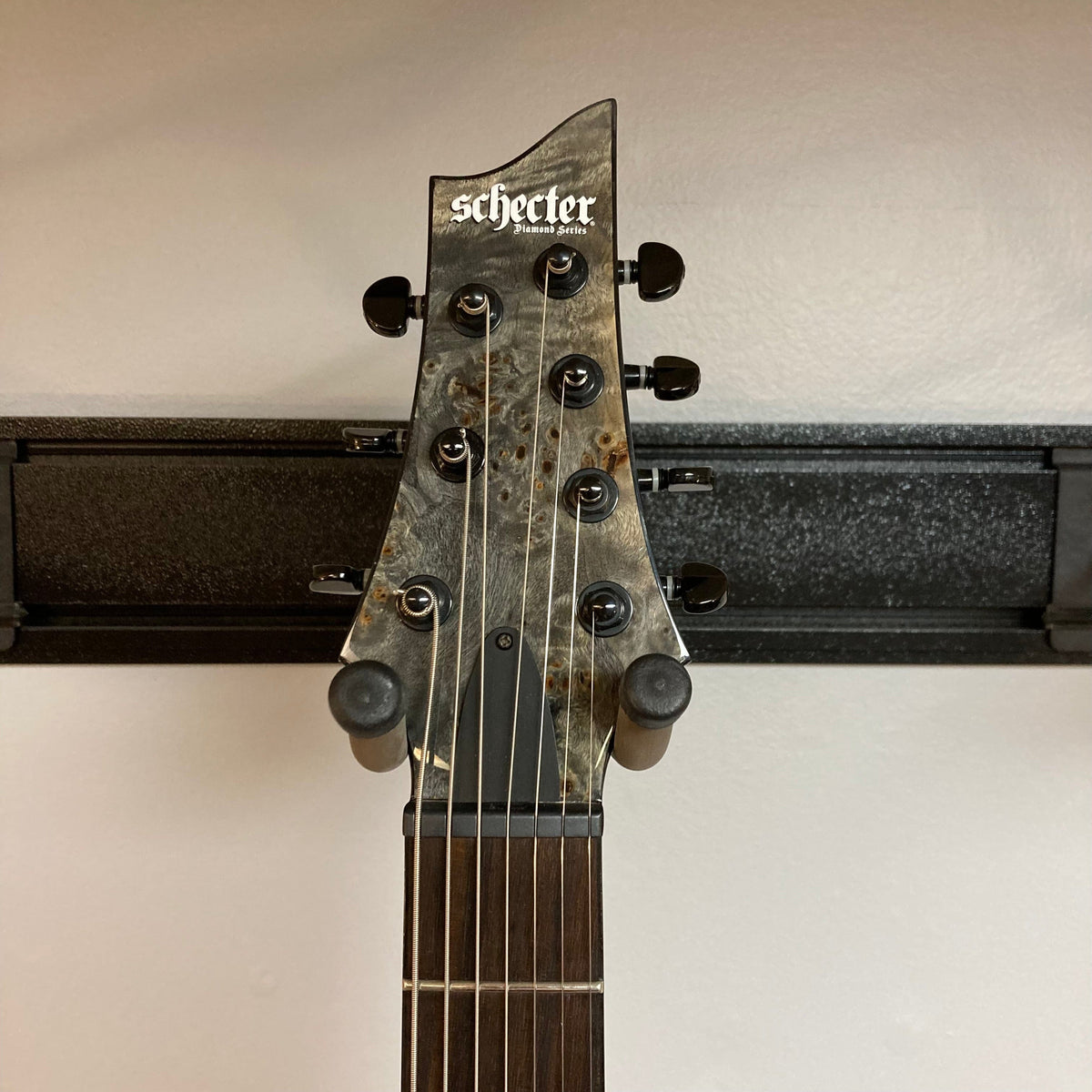 Schecter Omen Elite-7 Charcoal Used Guitars on Main