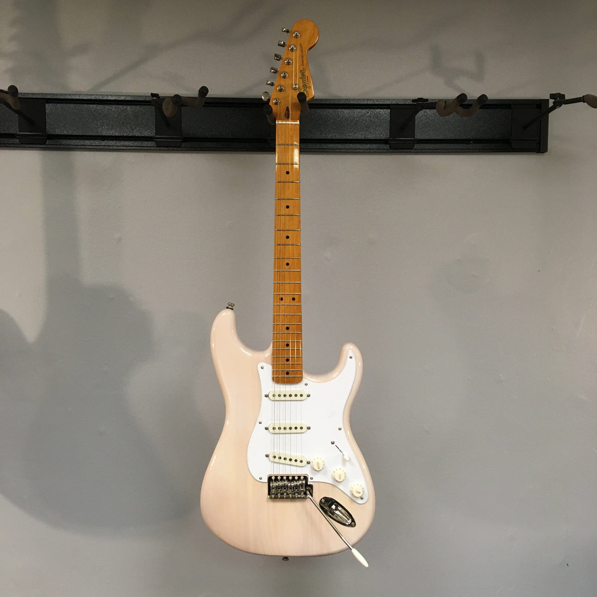 Squier Classic Vibe &#39;50s Stratocaster White Blonde