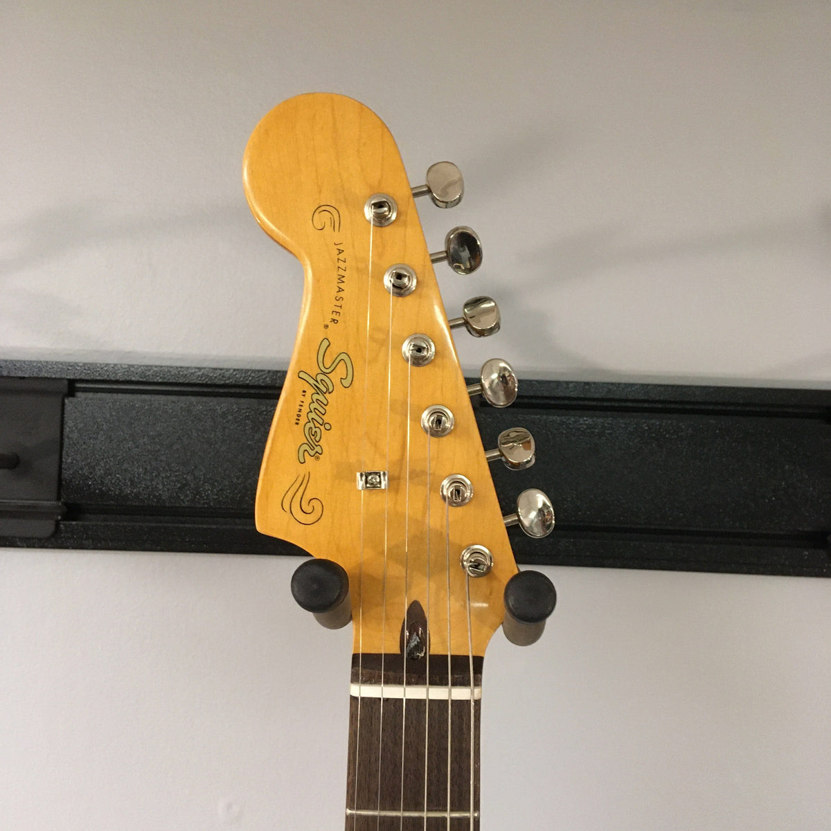 Squier Classic Vibe &#39;60s Jazzmaster Left-handed Olympic White Refurb